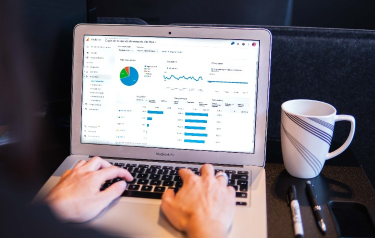 DATA / LEAD MINING